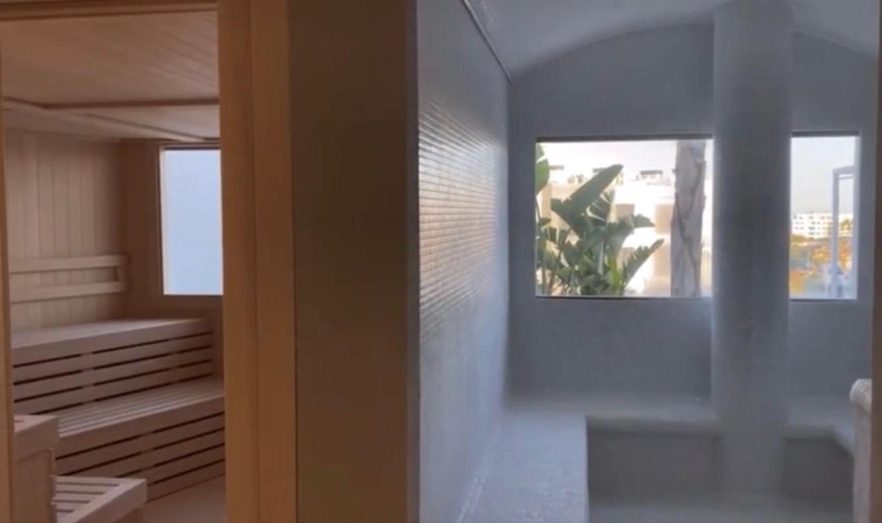 Luxury Apartment Juliano - The View Fuengirola Eksteriør billede