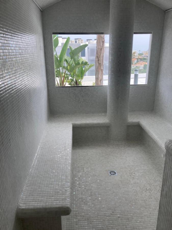 Luxury Apartment Juliano - The View Fuengirola Eksteriør billede